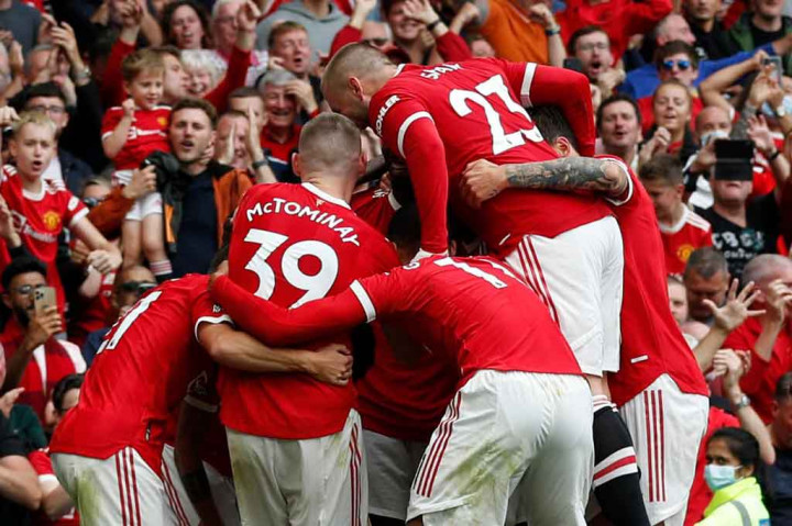 Namun empat menit berselang Setan Merah berhasil merestorasi keunggulan lewat Mason Greenwood, lagi-lagi menyelesaikan umpan dari Pogba.