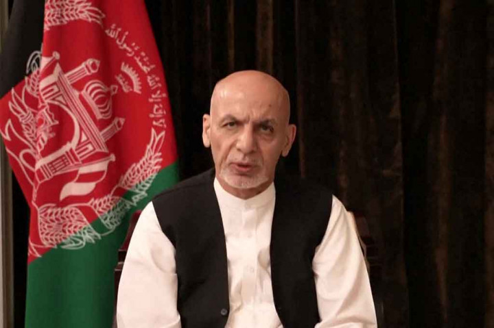 Ghani bersikeras bahwa dia telah pergi untuk kebaikan negara, dan bukan untuk kesejahteraannya sendiri. 