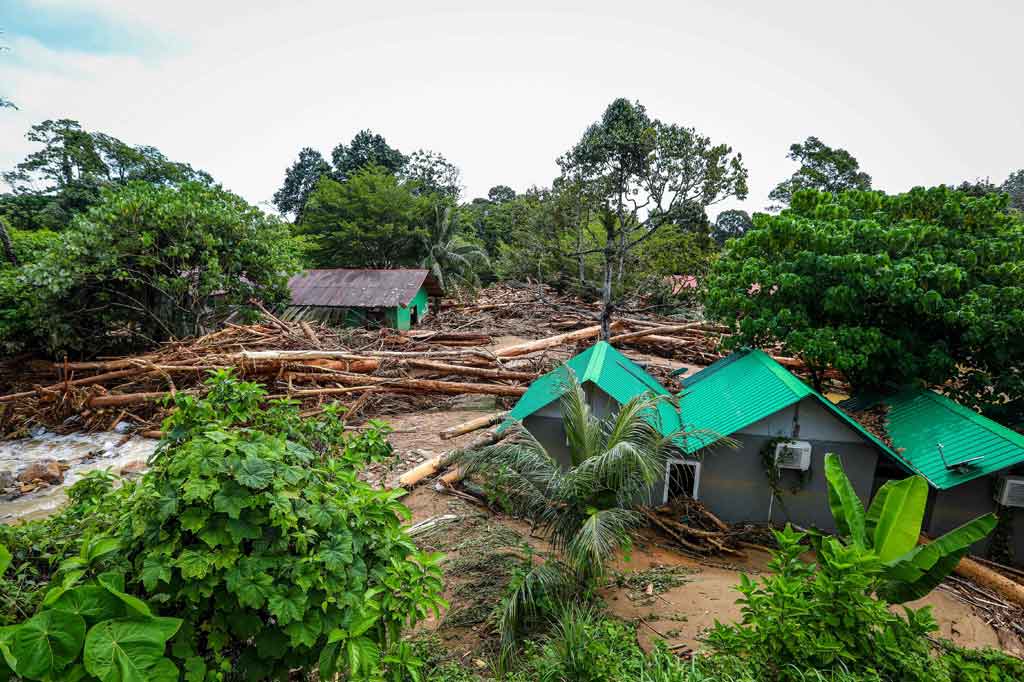 Banjir Bandang Terjang Malaysia Tiga  Orang  Meninggal 