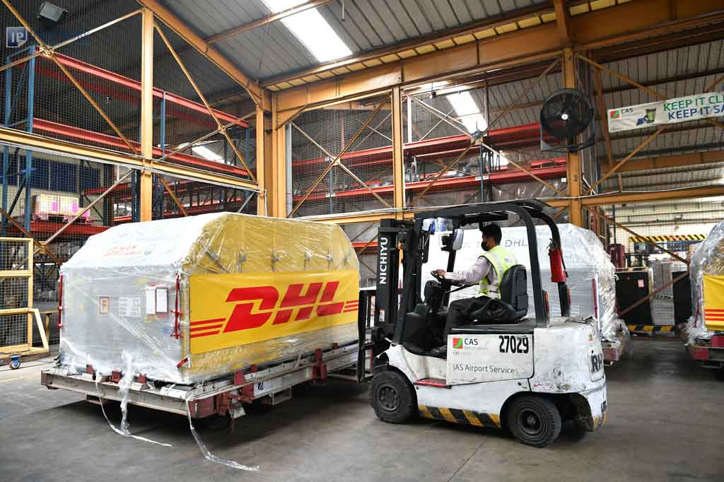 Belum dijelaskan untuk peruntukan apa vaksin Pfizer ini. Namun, vaksin asal pabrikan Amerika Serikat (AS) itu ditujukan bagi kelompok masyarakat berusia di atas 12 tahun.