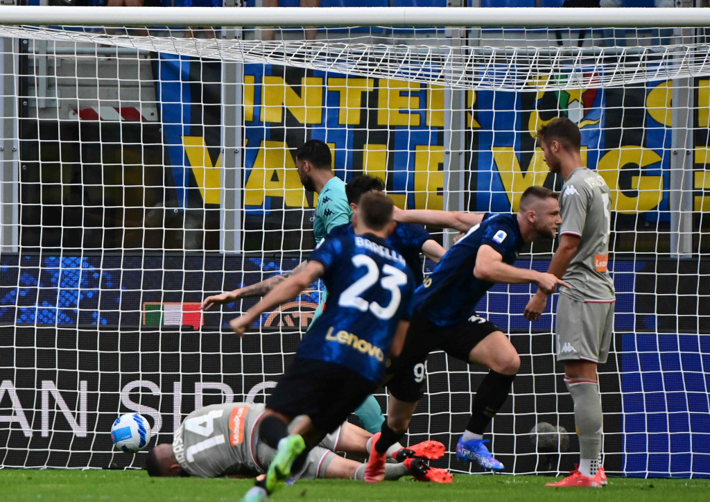 Gol pertama Inter disumbang Milan Skriniar (6'). Hakan Calhanoglu menambah skor (14') dan dilanjutkan Arturo Vidal (74') serta Edin Dzeko (88') yang mengunci kemenangn skuad Simone Inzaghi.