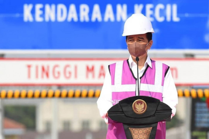 Keberadaan segmen tol ini diharapkan dapat meningkatkan kecepatan distribusi logistik sekaligus meningkatkan daya saing komoditas Indonesia. 