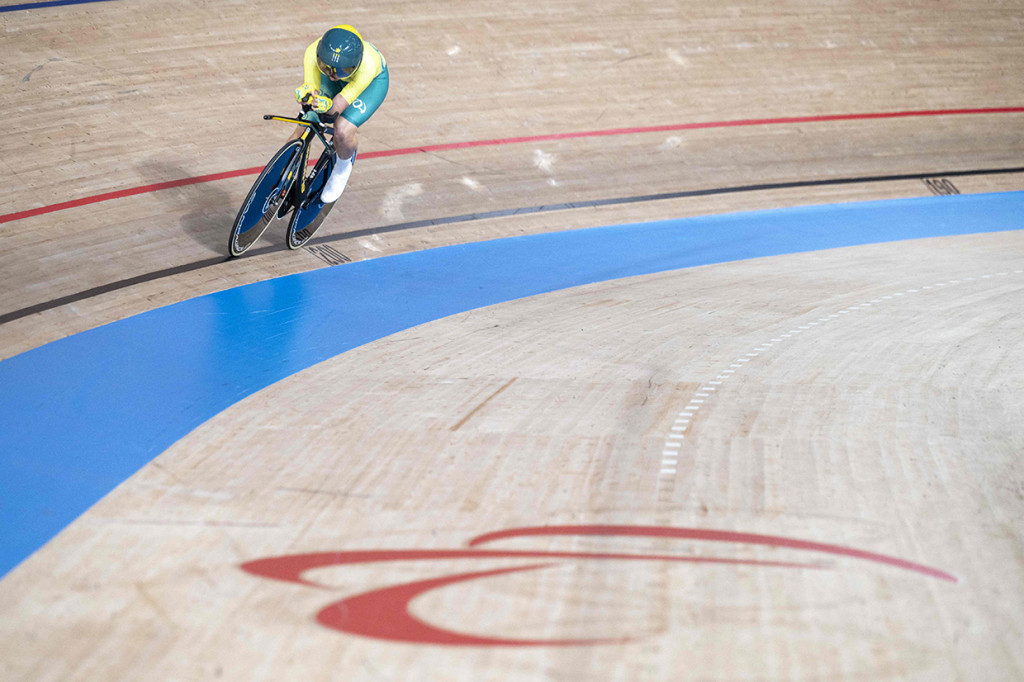 Greco menjuarai nomor C1-3, 3.000 m pursuit putri.