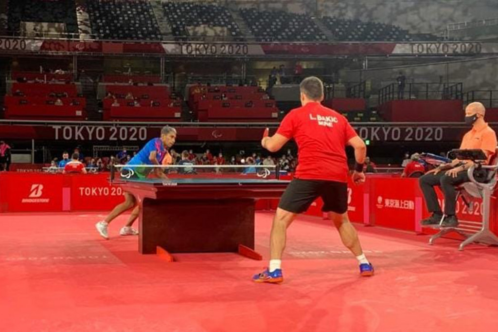 David Jacobs mengikuti jejak Sapto Yogo Purnomo yang meraih medali perunggu dari cabang olahraga atletik 100 meter T37 dan Ni Nengah Widiasih yang meraih medali perak dari cabor angkat berat.