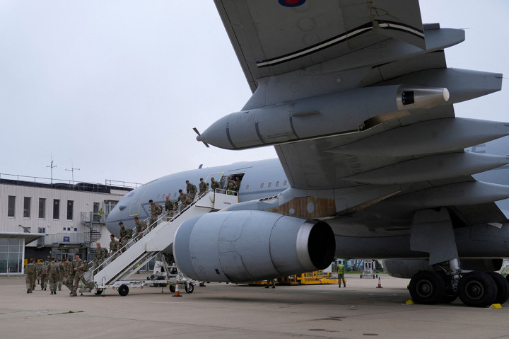 Kepala Angkatan Bersenjata Jenderal Nick Carter menyatakan pasukan Inggris mengakhiri evakuasi warga sipil dari Afghanistan mulai hari ini, Sabtu, 28 Agustus 2021.