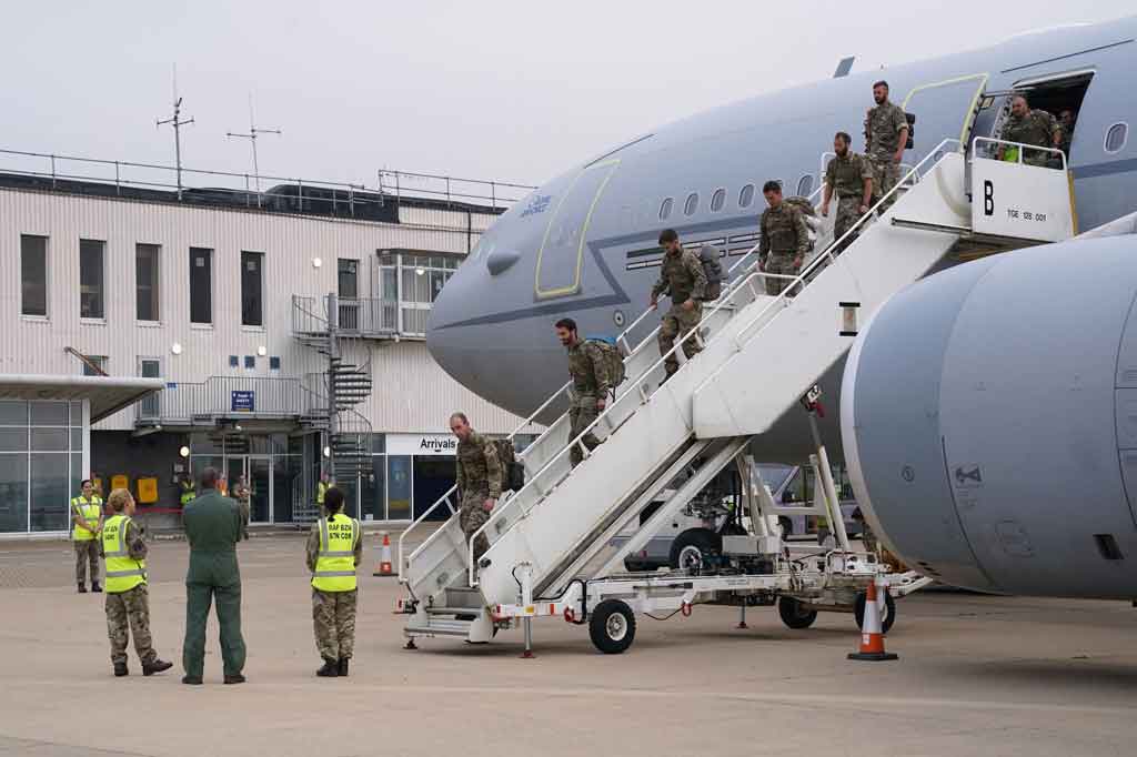 Pesawat Inggris terakhir yang membawa pasukan militer telah mendarat di RAF Brize Norton, London, Minggu, 29 Agustus 2021.