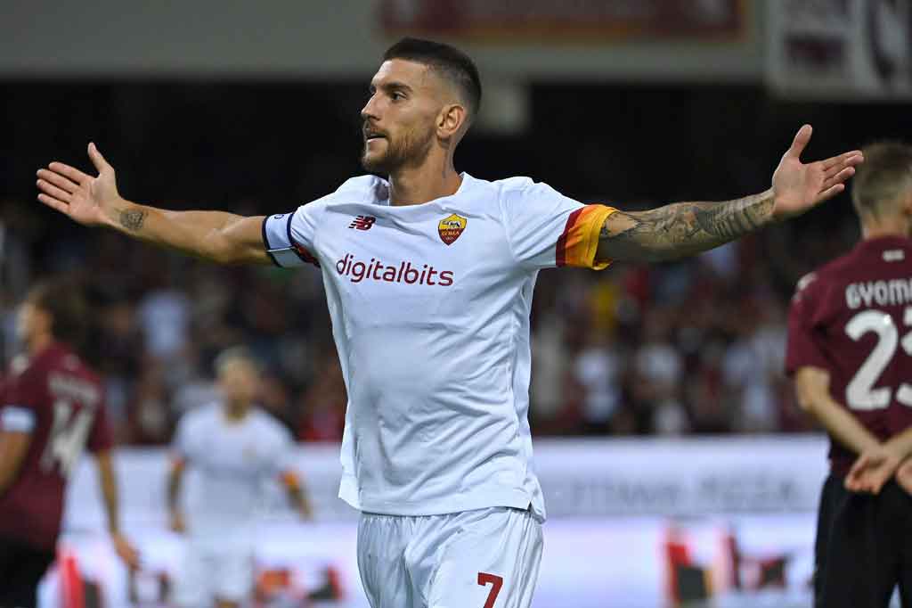 Kendati tampil begitu dominan dengan 80 persen penguasaan bola sepanjang laga, Roma baru mampu memecah kebuntuan pada menit ke-48 lewat sontekan sudut sempit Lorenzo Pellegrini menyambut umpan Matias Vina.