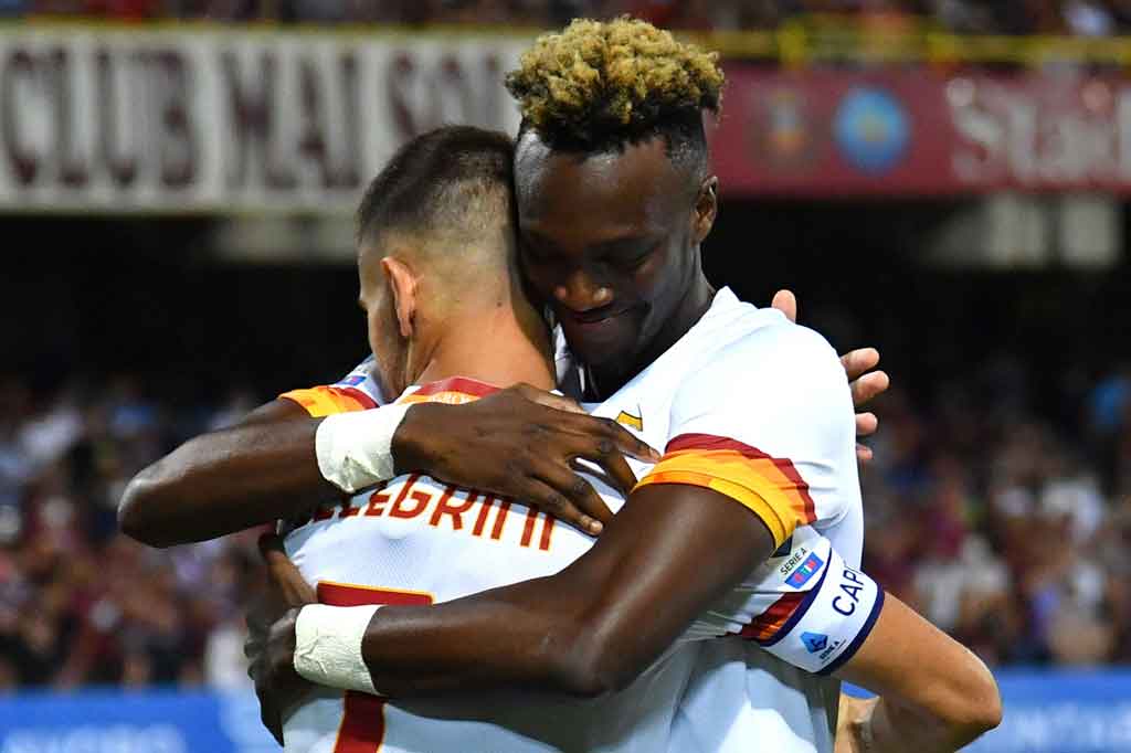 Keunggulan tiga gol tak membuat Roma mengendurkan serangan mereka dan pada menit ke-79, Pellegrini mengemas gol keduanya di laga kali ini dengan mengkonversi operan Veretout.
