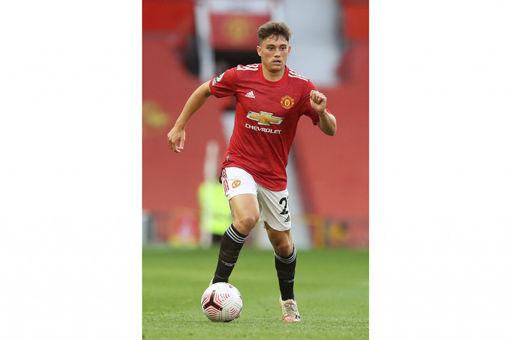 Setelah melepas Cristiano Ronaldo, Manchester United resmi melepas Daniel James. Pemain asal Wales itu bergabung dengan Leeds United.