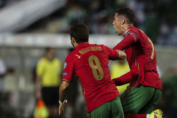 Portugal yang mendominasi lebih dari 72 persen penguasaan bola sepanjang laga akhirnya mampu memetik buah kerja keras mereka semenit jelang bubaran waktu normal saat Ronaldo menyambut umpan silang Goncalo Guedes.