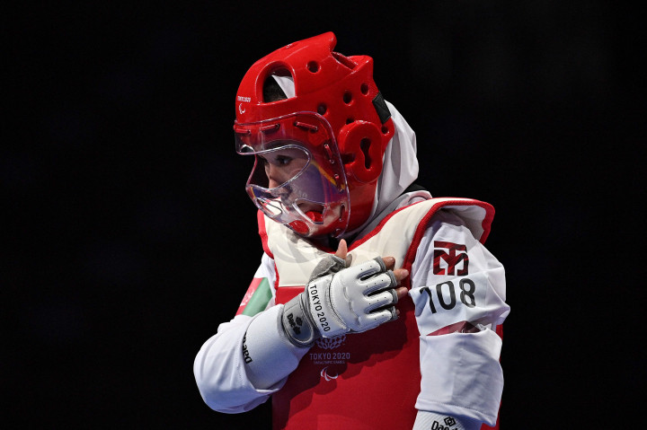 Zakia Khudadadi menjadi satu dari dua atlet Afghanistan yang berlaga di Paralimpiade Tokyo.