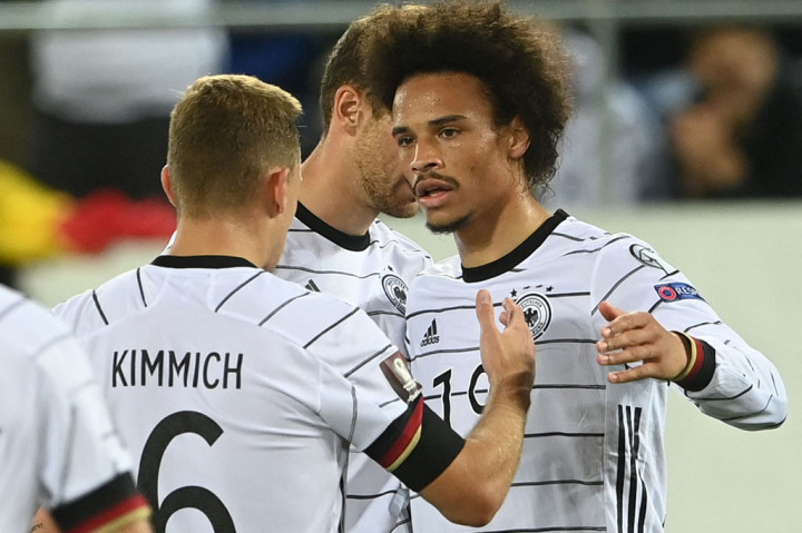 Tidak ada tambahan gol lagi hingga wasit meniup peluit panjang tanda pertandingan usai. Kemenangan ini membawa Jerman naik ke peringkat kedua klasemen Grup J dengan sembilan poin dari empat laga.