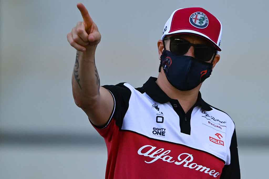 Pembalap Finlandia, 41, yang akan pensiun dari Formula Satu pada akhir musim, akan digantikan oleh pembalap cadangan Alfa Romeo, Robert Kubica.