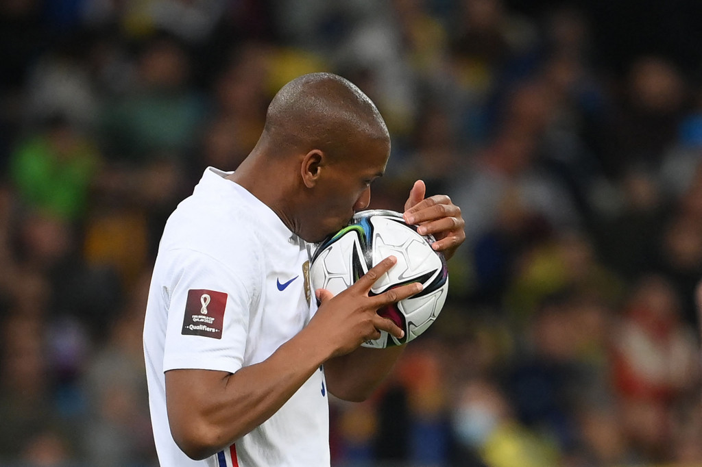 Namun, di babak kedua, Prancis dapat merespons cepat dengan mencetak gol penyeimbang 1-1 lewat Anthony Martial pada menit ke-50.