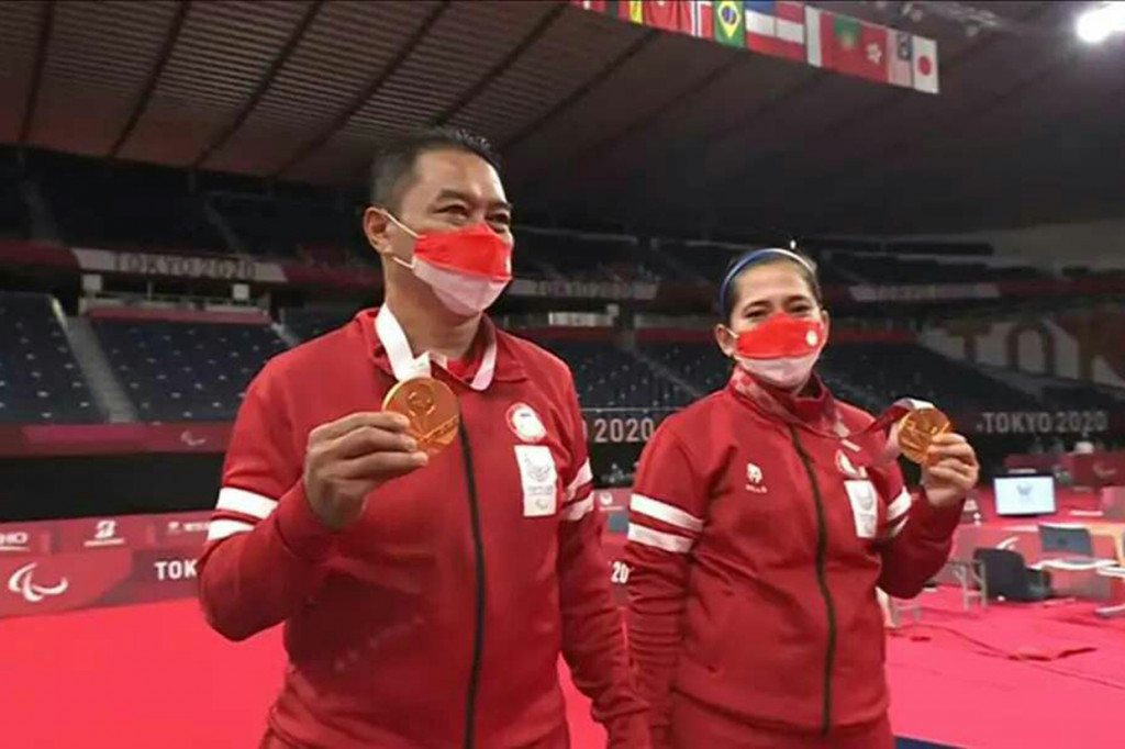 Hary/Leani sukses meraih kemenangan straight game dengan skor 23-21 dan 21-17.