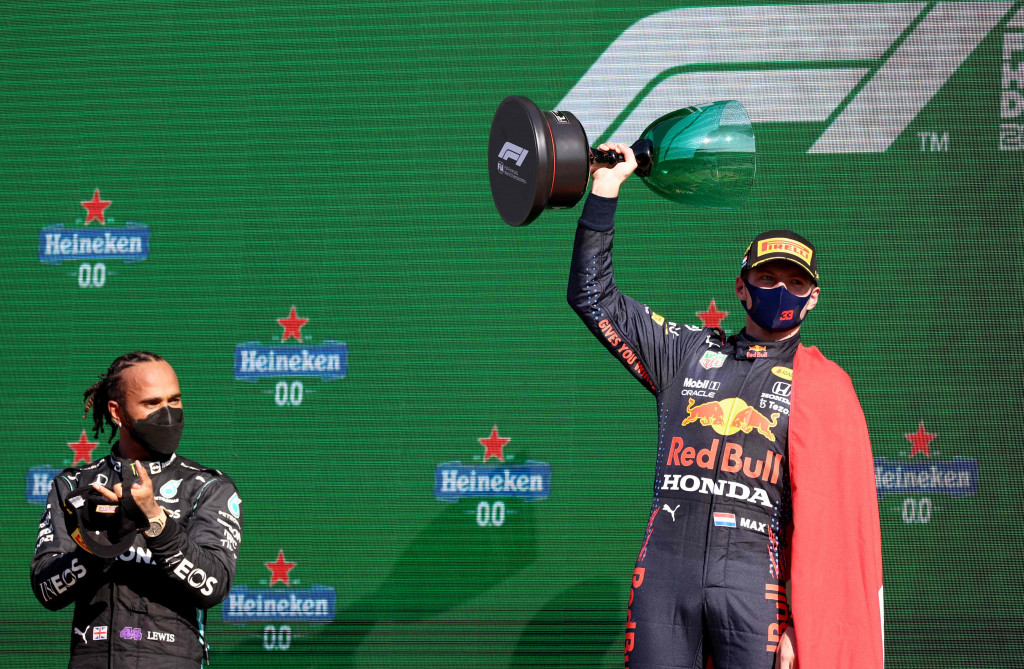 Sebelum di Belanda, Verstappen telah meraih enam kemenangan sebelumnya di seri Emilia Romagna, Monako, Prancis, Styria dan Austria, serta Belgia.