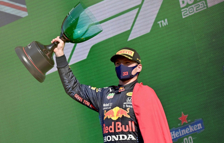 Pebalap Red Bull Max Verstappen sukses merajadi Formula 1 GP Belanda 2021 yang berlangsung di Sirkuit Zandvoort, Minggu, 5 September 2021.