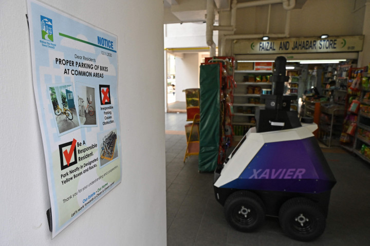Wow! Singapura Punya Robot untuk Mendeteksi Perilaku Sosial yang