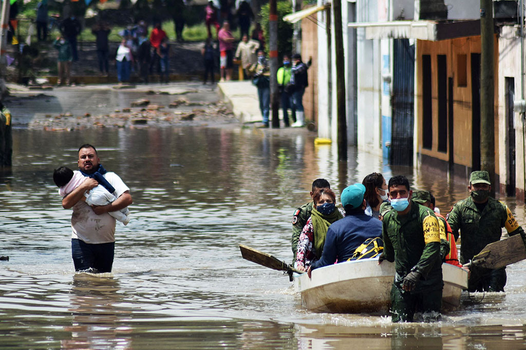 Menurut media Meksiko, para korban termasuk pasien covid-19 yang membutuhkan terapi oksigen untuk tetap hidup.