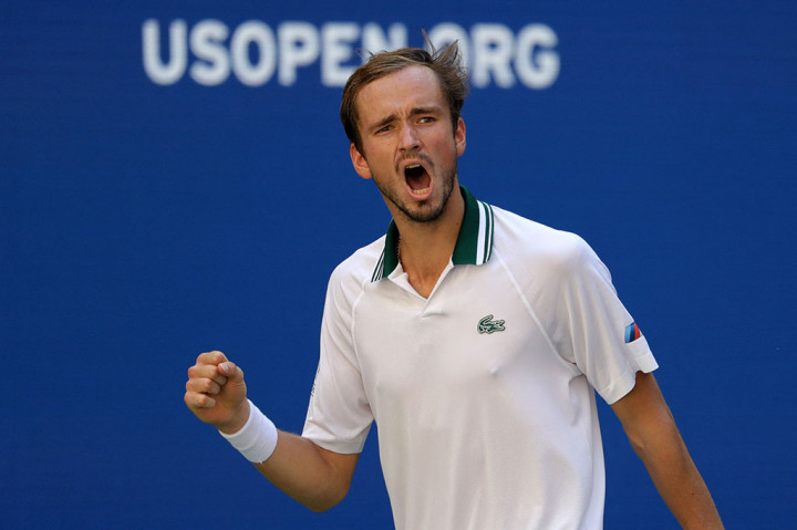 Unggulan kedua asal Rusia Daniil Medvedev melaju ke semifinal US Open untuk ketiga kalinya secara beruntun.