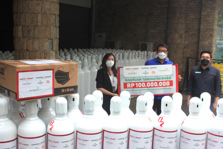 Yayasan Media Group menerima Tabung Oksigen dan masker senilai 100.000.000 sumbangan dari Ranch Market melalui Benihbaik,com dan akan didistribusikan oleh Dompet Kemanusiaan Media Group.