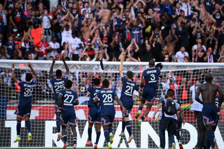 Tim besutan Mauricio Pochettino itu kian mencengkeram puncak klasemen Liga Prancis dengan raihan 15 poin dalam liga laga, sedangkan Clermont (8) sementara masih duduk di urutan ketiga.