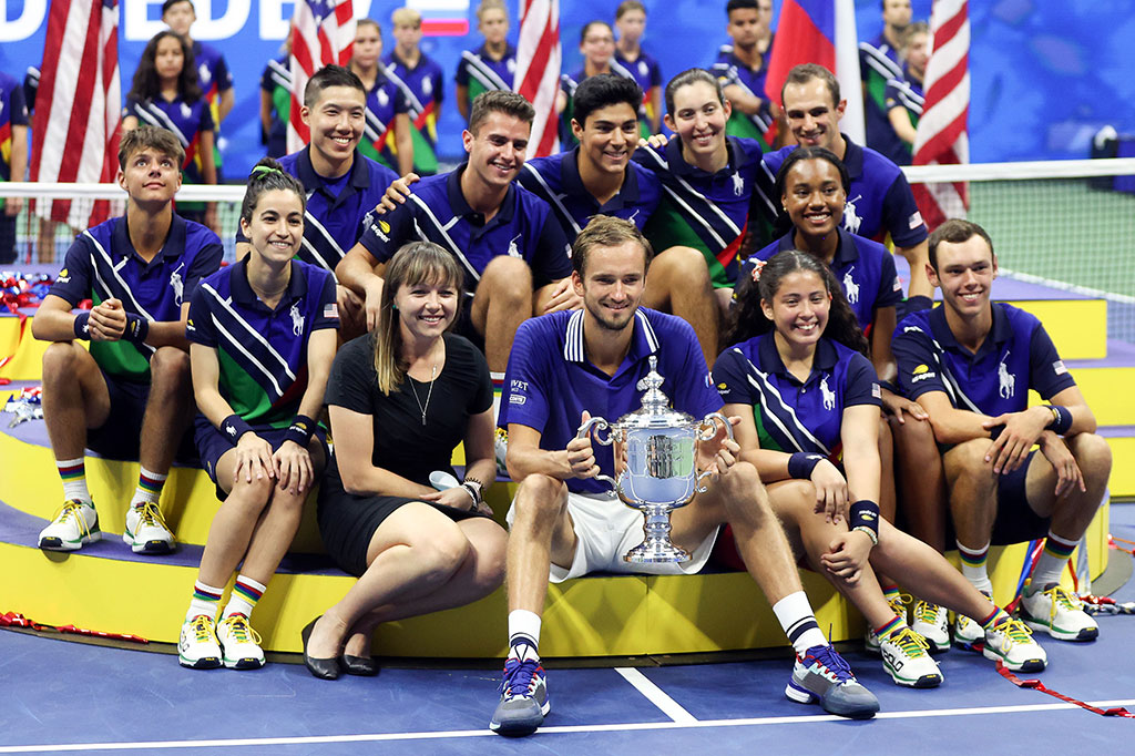 Medvedev, 25, menjadi petenis pria ketiga Rusia yang memenangi gelar Grand Slam setelah Yevgeny Kafelnikov di Prancis Terbuka 1996 dan Australia Terbuka 1999 dan Marat Safin di AS Terbuka 2000 dan Australia Terbuka 2005.