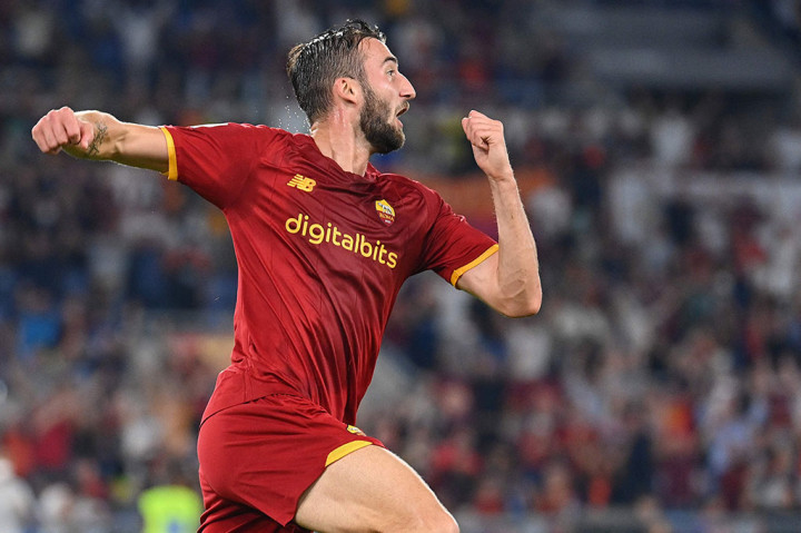 Pertandingan yang mendebarkan tampaknya akan berakhir imbang setelah gol pembuka Bryan Cristante pada menit ke-37 disamakan oleh Filip Djuricic tepat sebelum satu jam pertandingan. Setelahnya kedua kesebelasan menyia-nyiakan banyak peluang.