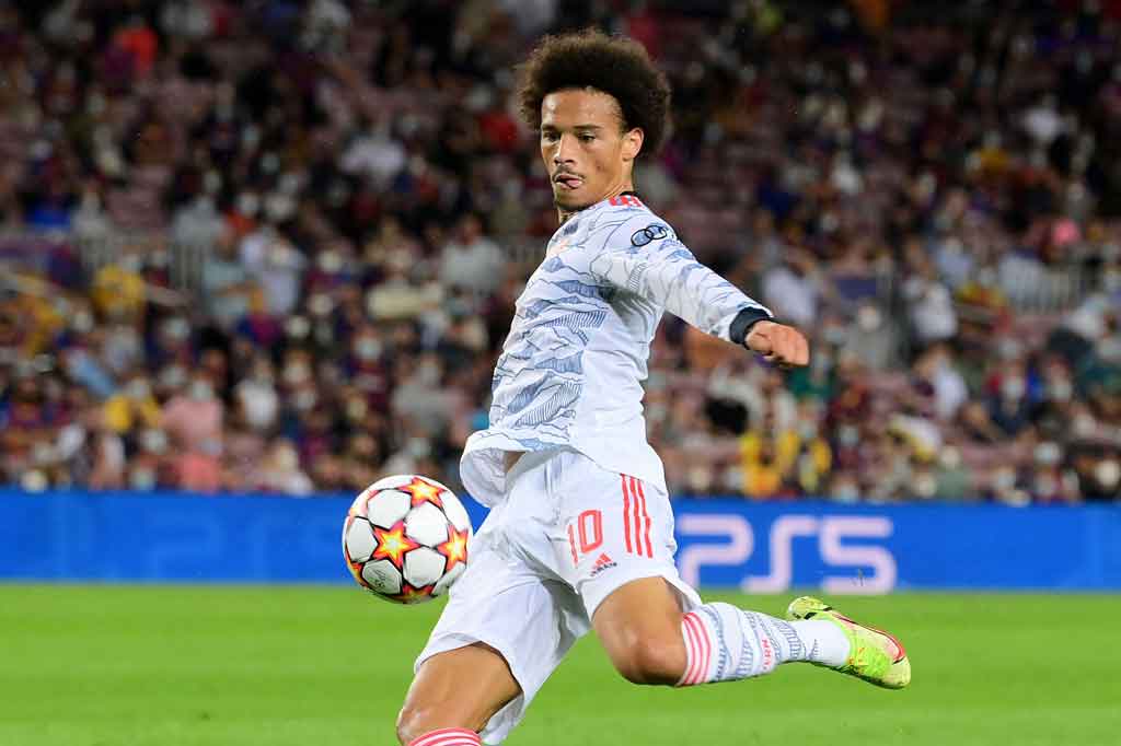 Bayern mendapat peluang emas pertama lewat sepakan voli Leroy Sane pada menit ke-19. Beruntung bola masih bisa ditepis Marc-Andre ter Stegen.