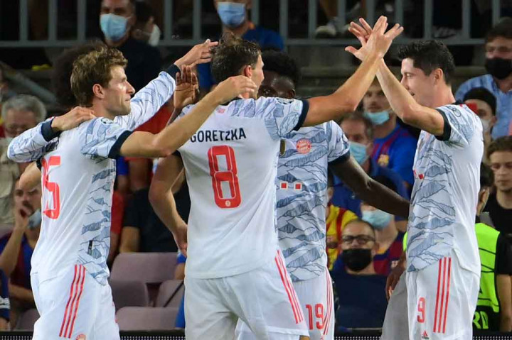 Kemenangan ini membawa Bayern ke puncak klasemen Grup E dengan tiga poin. Sedangkan, Barcelona harus menjadi juru kunci.