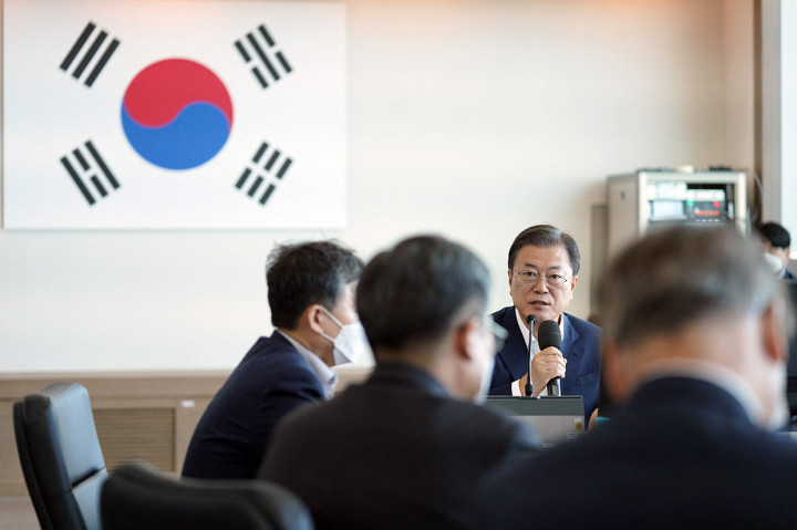 Kantor kepresidenan Korsel atau Blue House dalam pernyataannya menyebut sebuah rudal ditembakkan dari dalam air, tepatnya dari kapal selam Ahn Chang-Ho yang baru ditugaskan, pada Rabu, 15 September 2021, waktu setempat, dan berhasil mengudara sesuai rute sebelum mengenai targetnya.