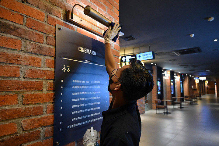 Bioskop CGV pun telah menyiapkan protokol kesehatan, seperti sebelumnya beroperasi, yakni alat ukur suhu, tanda untuk jarak aman, penyediaan hand sanitizer, dan penyekatan area pembelian tiket. Meskipun pembelian tiket dapat langsung dilakukan di lokasi bioskop, pengunjung diharapkan membelinya secara daring melalui aplikasi guna meminimalisasi kontak.