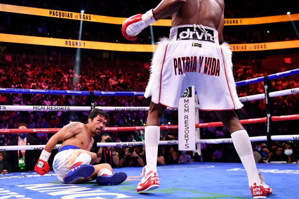 Juara dunia delapan divisi dan pahlawan nasional tercinta membuat pengumuman beberapa minggu setelah kalah dalam pertarungan profesional terakhirnya melawan Kuba, Yordenis Ugas di Las Vegas.