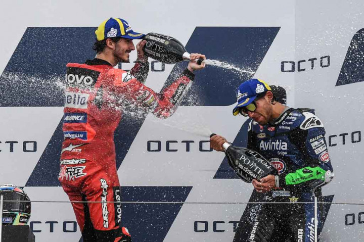 Hasil tersebut membuat Bagnaia meraih 25 poin, hanya terpaut 48 poin dari pemimpin klasemen sementara Quartararo (234 poin) dengan empat balapan tersisa.