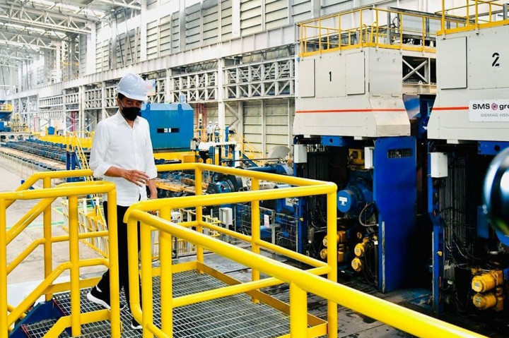 Menurut dia, pabrik tersebut memiliki kapasitas produksi hot rolled coil (HRC) sebesar 1,5 juta ton per tahun. Selain itu, PT Krakatau Steel merupakan pabrik pertama di Indonesia yang mampu menghasilkan HRC kualitas premium.