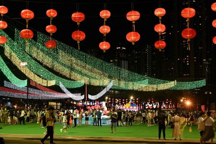 Mengunjungi Festival Pertengahan Musim Gugur di Hong Kong