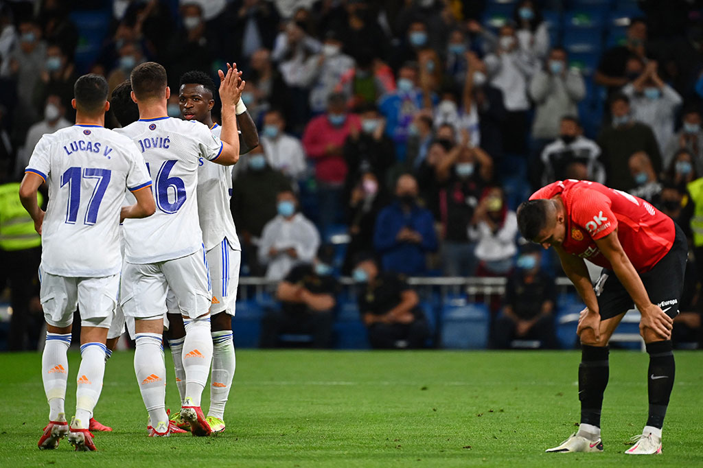 Isco menutup penampilan gemilang Madrid dengan golnya pada menit ke-84. Umpan Vinicius dari sisi kiri diselesaikan Asensio dengan mengarahkan bola ke pojok kiri gawang lawan.