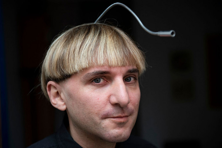 Antena Cyborg adalah sistem sensorik yang dibuat untuk memperluas persepsi warna.