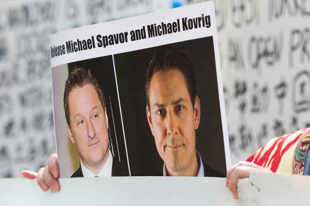 Mantan diplomat Michael Kovrig dan pengusaha Michael Spavor itu telah meninggalkan wilayah udara Tiongkok, dan mereka dalam perjalanan pulang,