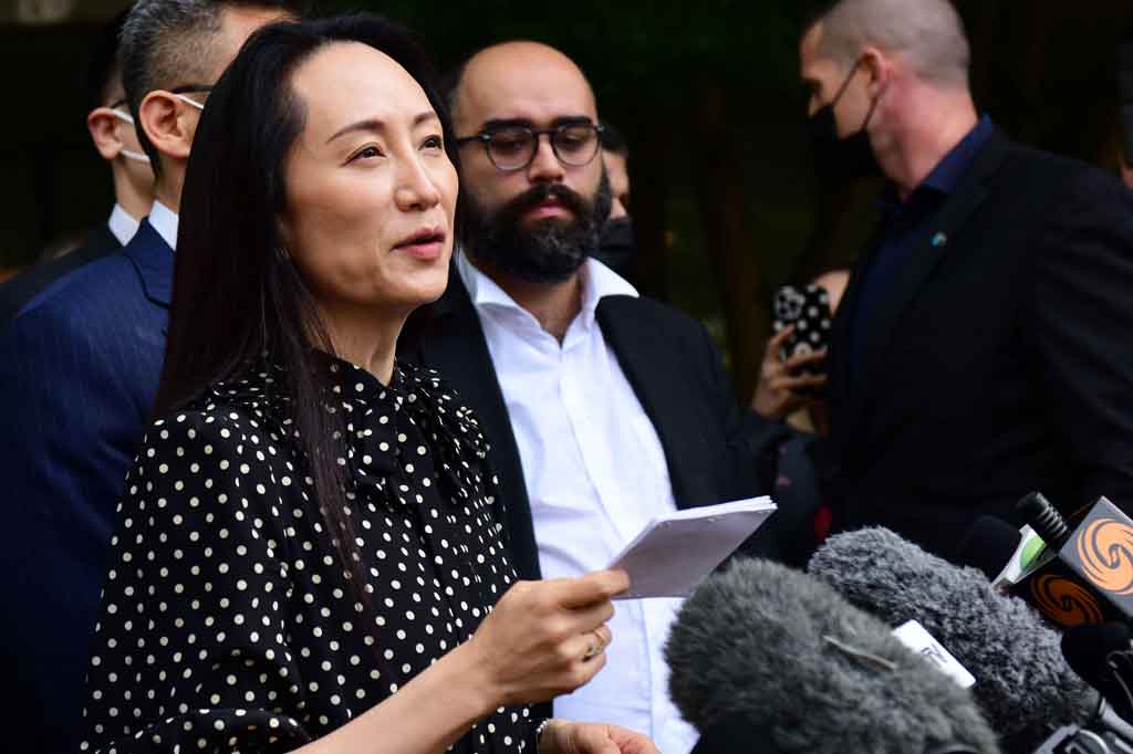 Meng yang menjabat direktur keuangan Huawei juga berterima kasih kepada Kedutaan Besar Tiongkok di Kanada, tim pengacara, dan rekan-rekannya.