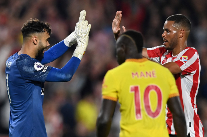 Meski begitu, hasil ini tetap mengantarkan Liverpool memuncaki klasemen sementara Liga Inggris dengan 14 poin dan belum terkalahkan.