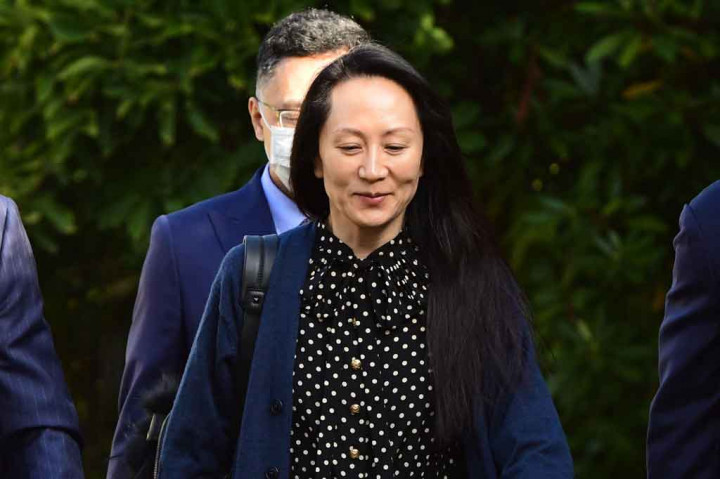 Salah satu bos Huawei, Meng Wanzhou, bertolak menuju kampung halamannya di Tiongkok dengan menggunakan pesawat carter setelah dibebaskan dari penjara di Kanada, Jumat, 24 September 2021 waktu setempat.