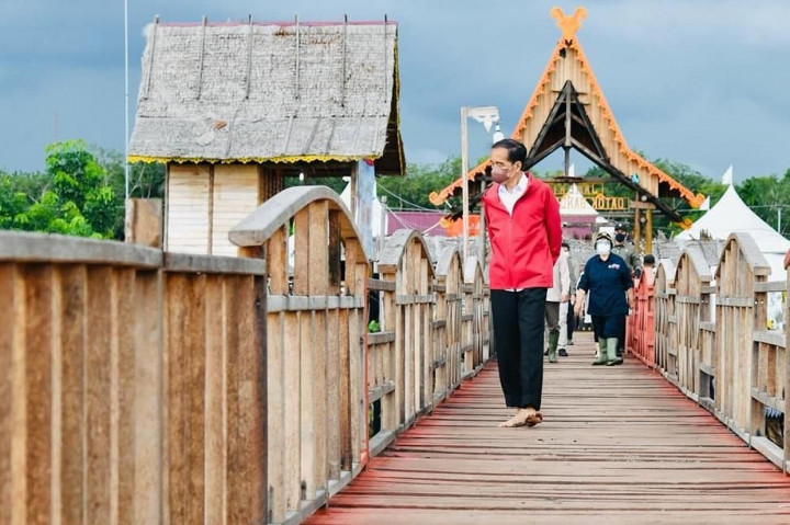 Presiden mengharapkan rehabilitasi mangrove ini akan dapat meningkatkan pengendalian abrasi, mendukung ekowisata, serta tentu saja mendukung perekonomian masyarakat di sekitar.