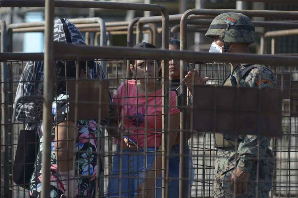 Presiden Guillermo Lasso men-tweet ulang pengumuman dari biro penjara yang mengatakan ketertiban telah dipulihkan di Lembaga Pemasyarakatan Littoral setelah insiden.