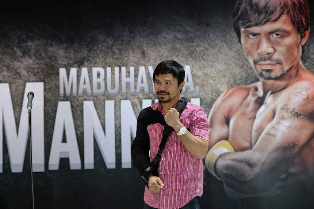 Pacquiao berterima kasih kepada jutaan penggemarnya di seluruh dunia, dan memberikan penghormatan khusus kepada pelatih lamanya Freddie Roach yang dia gambarkan sebagai keluarga, saudara lelaki, dan teman. 