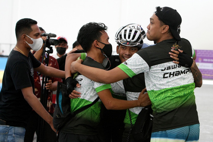 Jatim menurunkan atlet putra andalan Jitasabha Nikko Amrullah, Raffiuddin Helmi, Yossy Aditya Nugraha, dan Muhammad Habib Aulia.
