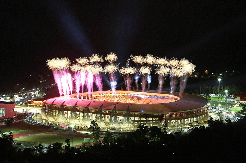 7.066 atlet dari seluruh Indonesia mengikuti PON yang berlangsung pada 2-15 Oktober 2021 yang terdiri dari 4.176 atlet putra dan 2.890 atlet putri. Atlet-atlet dari 34 provinsi itu berkompetisi dalam 37 cabang olahraga, 56 disiplin dan 679 nomor pertandingan.