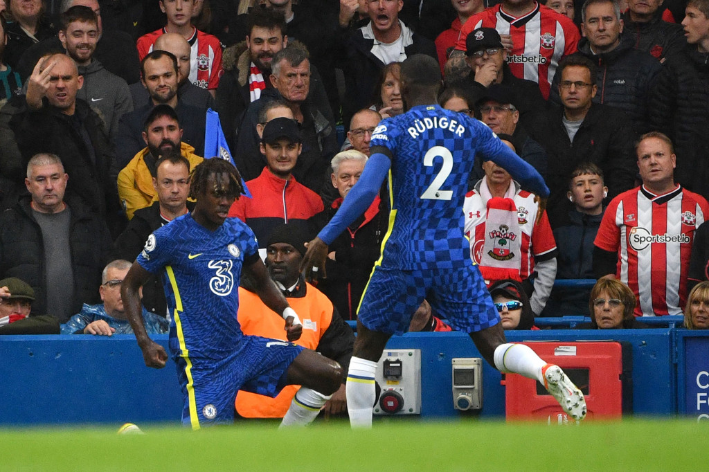 Chelsea unggul lebih dahulu lewat gol Trevoh Chalobah pada menit kesembilan. Gol itu bermula dari sepak pojok Ben Chilwell yang disundul Ruben Lotfus-Cheek.