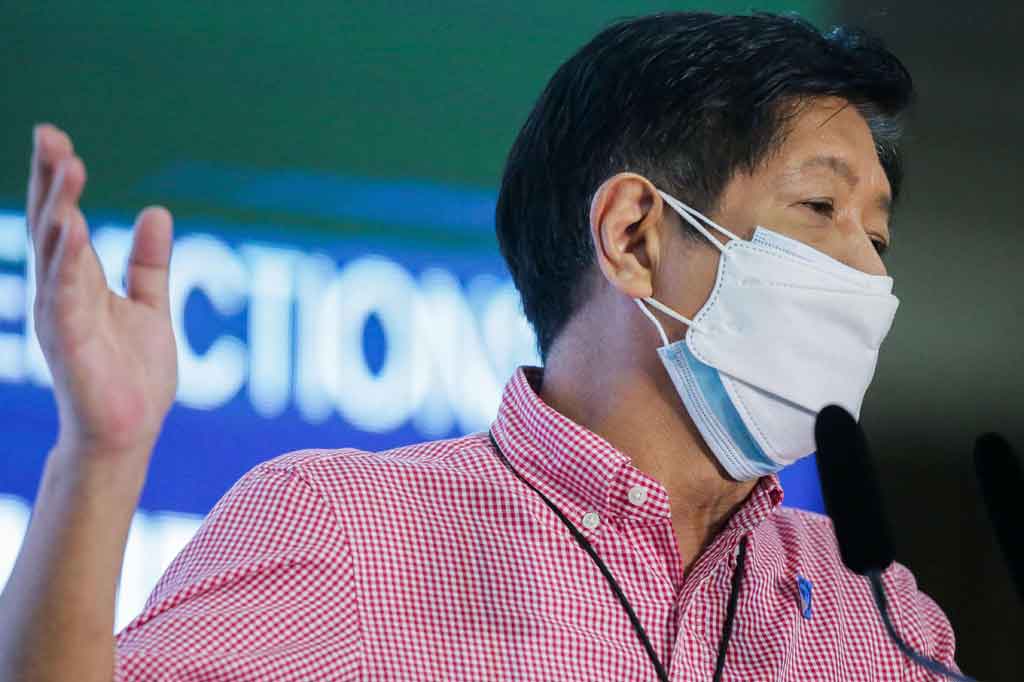 Ketika dia mengumumkan rencananya 2022 pada hari Selasa, 5 Oktober, kelompok-kelompok hak asasi mengecam langkah itu sebagai penghinaan terhadap para korban darurat militer.