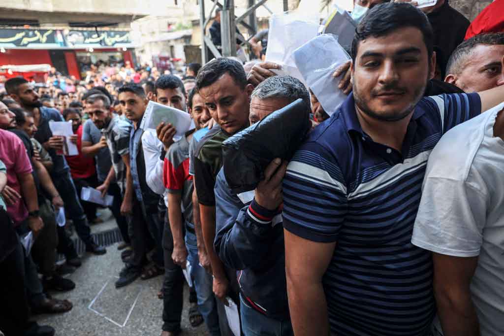 Jumlah total izin yang diberikan Israel kepada pekerja Palestina di Gaza adalah 7.000, naik dari 5.000 pekerja dan pedagang yang diizinkan pada Agustus.